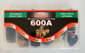 AP-600A Коробка медиаторов, 600шт, 6 толщин. Alice от магазина Соло в Иркутске