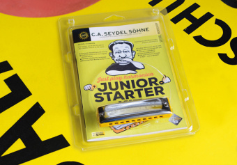 40007 Just Play Harmonica Junior Starter Kit Губная гармошка + обучающие материалы, Seydel Sohne от магазина Соло в Иркутске