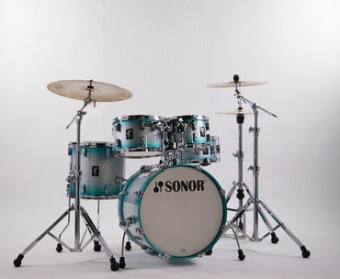17503033 AQ2 Studio Set ASB 17333 Барабанная установка, серебристая, Sonor от магазина Соло в Иркутске