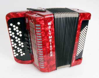 Romance603-III-72/60-RD Romance 603 Аккордеон кнопочный 60/72/III/5, красный, Weltmeister от магазина Соло в Иркутске